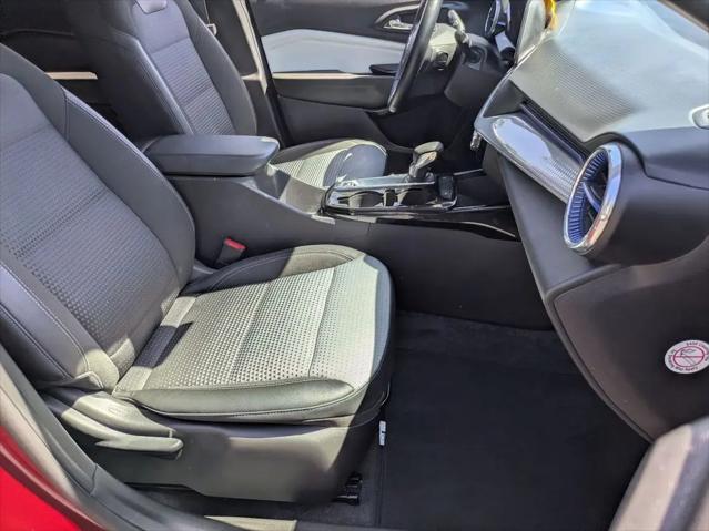 2025 Chevrolet Trax FWD LT