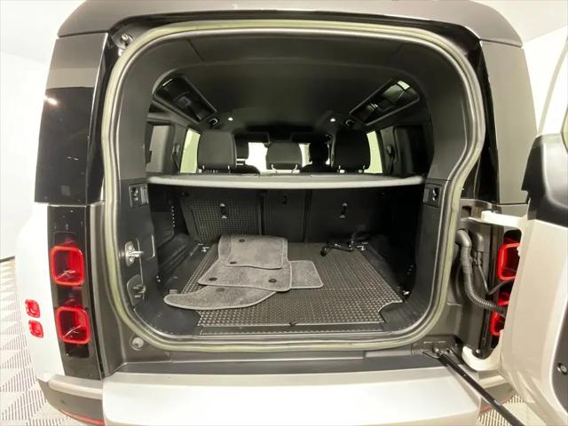 2023 Land Rover Defender 110 S