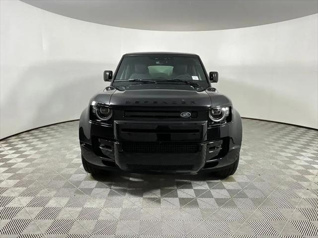 2026 Land Rover Defender P400 X-Dynamic SE