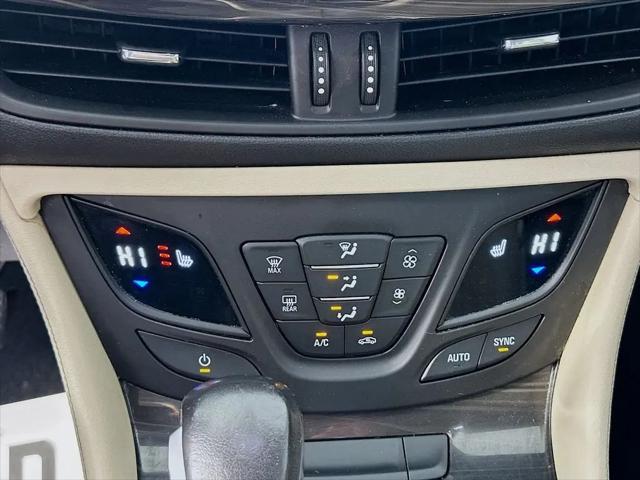 2020 Buick Envision FWD Essence