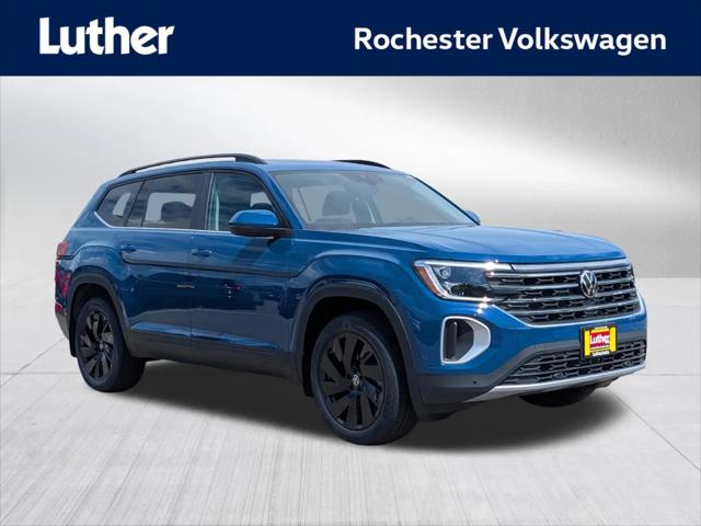 2026 Volkswagen Atlas SE with Technology for sale in Rochester, MN