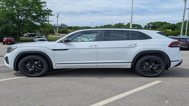 2026 Volkswagen Atlas Cross Sport SEL R-Line Black
