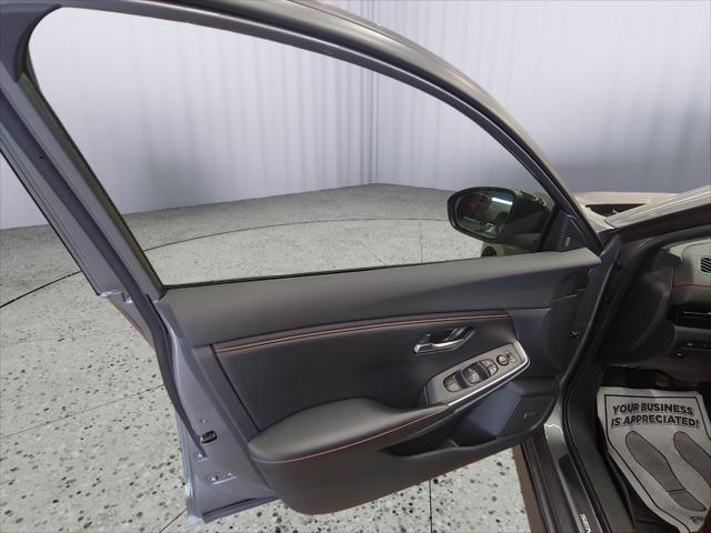 2022 Nissan Sentra SR Xtronic CVT