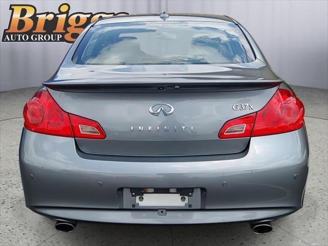 2013 INFINITI G37 x