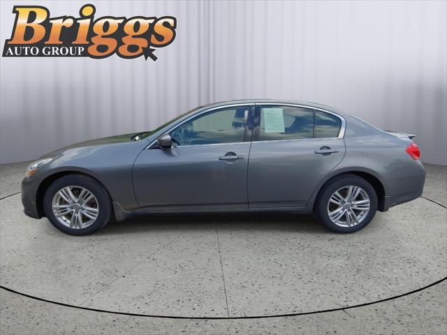 2013 INFINITI G37 x