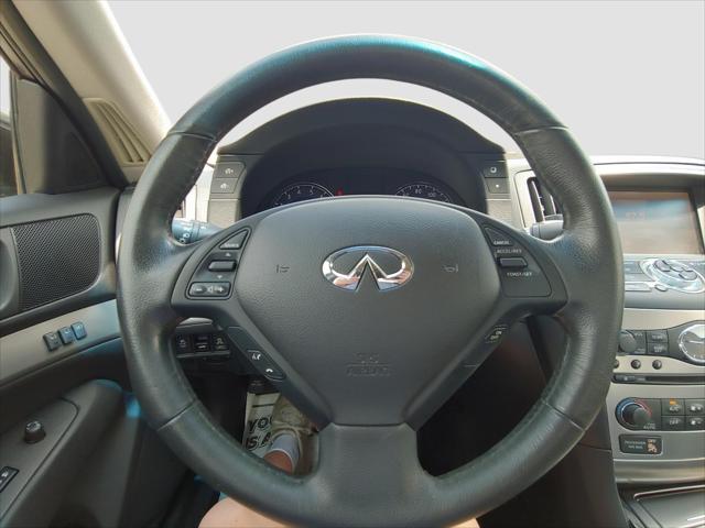2013 INFINITI G37 x