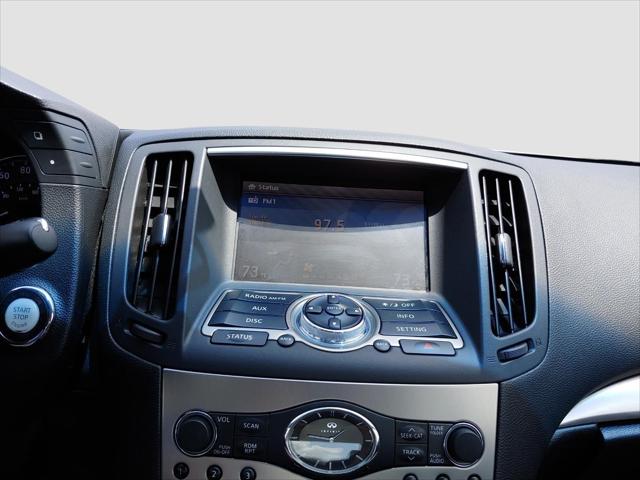 2013 INFINITI G37 x