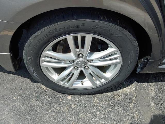 2013 INFINITI G37 x