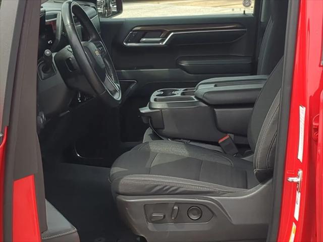 2024 Chevrolet Silverado 1500 2WD Crew Cab Standard Bed LT