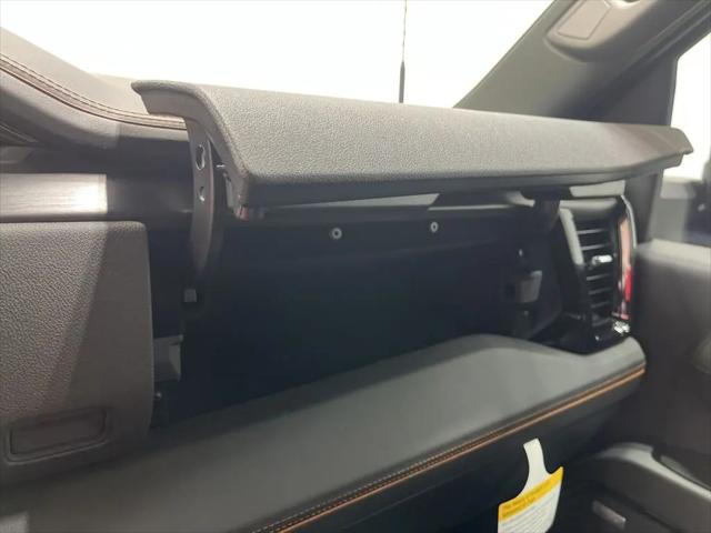2026 GMC Sierra 2500HD Crew Cab, Standard Bed, AT4, 4WD