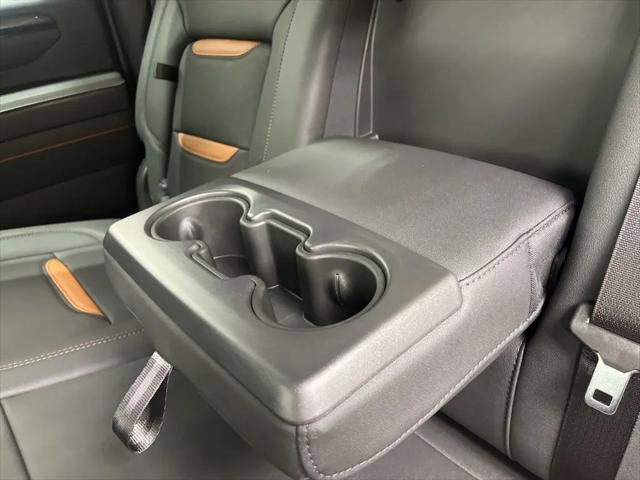 2026 GMC Sierra 2500HD Crew Cab, Standard Bed, AT4, 4WD