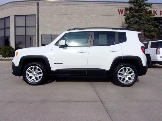 2018 Jeep Renegade Latitude 4x4 for sale in Fargo, ND