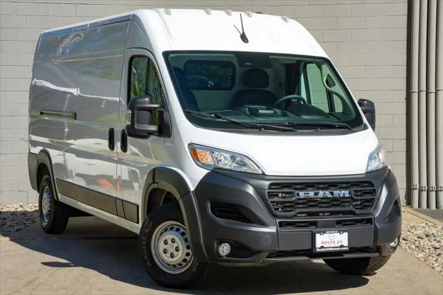 2025 Ram ProMaster 2500 Cargo Van Tradesman High Roof 159" WB w/Pass Seat