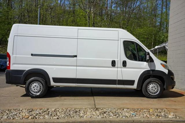 2025 Ram ProMaster 2500 Cargo Van Tradesman High Roof 159" WB w/Pass Seat