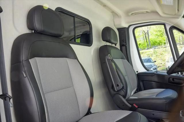 2025 Ram ProMaster 2500 Cargo Van Tradesman High Roof 159" WB w/Pass Seat