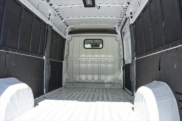 2025 Ram ProMaster 2500 Cargo Van Tradesman High Roof 159" WB w/Pass Seat