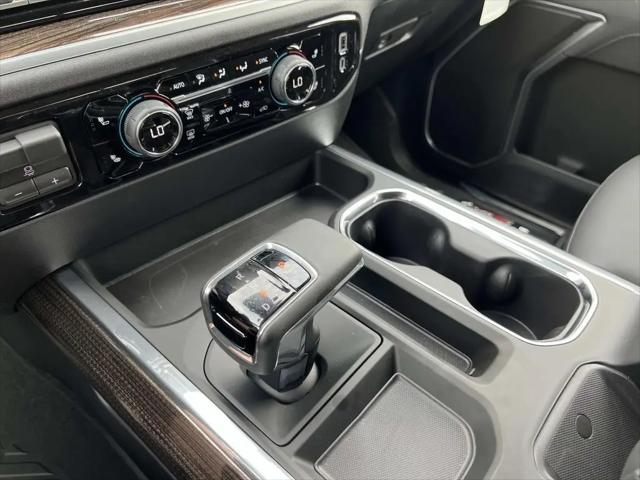 2026 Chevrolet Silverado 1500 4WD Crew Cab Standard Bed LT
