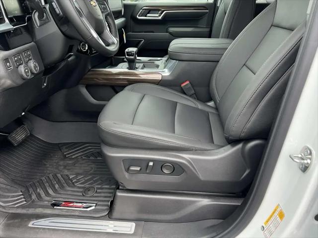 2026 Chevrolet Silverado 1500 4WD Crew Cab Standard Bed LT