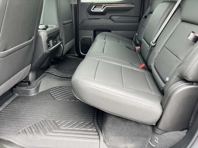 2026 Chevrolet Silverado 1500 4WD Crew Cab Standard Bed LT