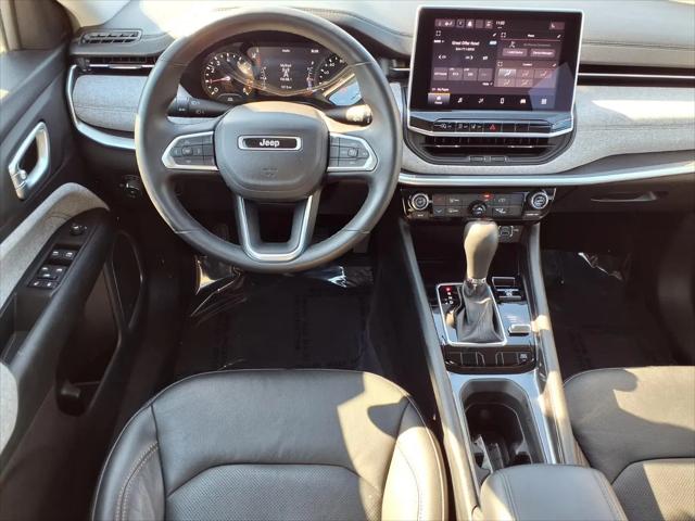 2022 Jeep Compass Latitude Lux 4x4