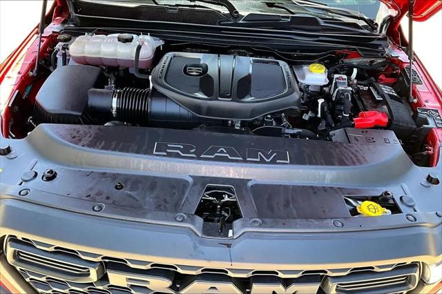 2025 Ram 1500 Warlock Crew Cab 4x4 5'7" Box