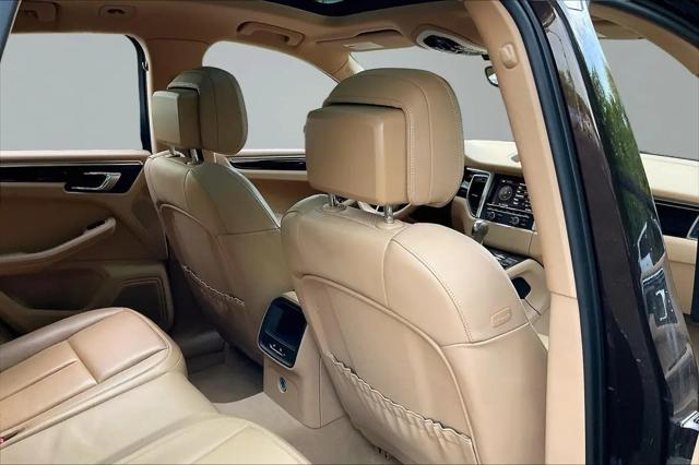 2015 Porsche Macan S