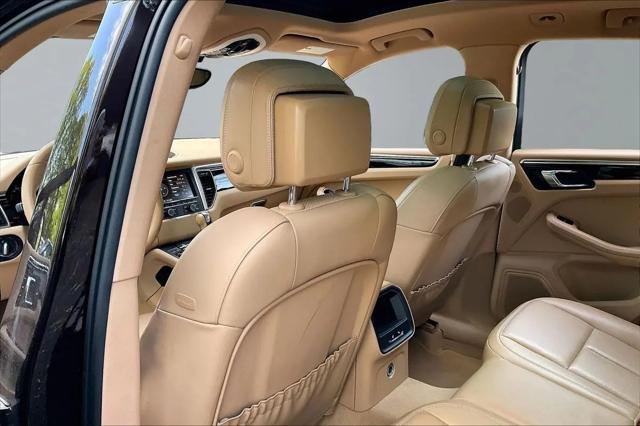 2015 Porsche Macan S