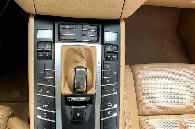 2015 Porsche Macan S