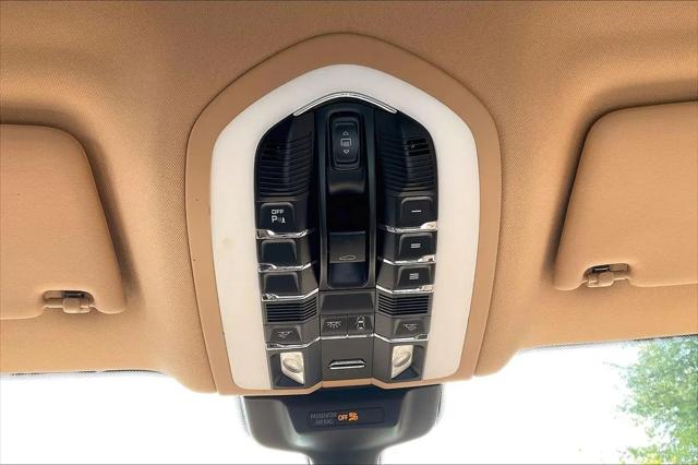 2015 Porsche Macan S