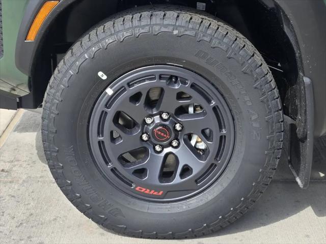 2026 Nissan Frontier Crew Cab Long Bed PRO-4X 4x4