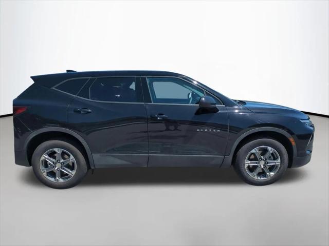 2025 Chevrolet Blazer AWD 2LT