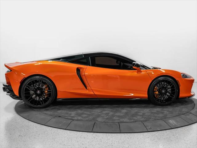 2023 McLaren GT Standard