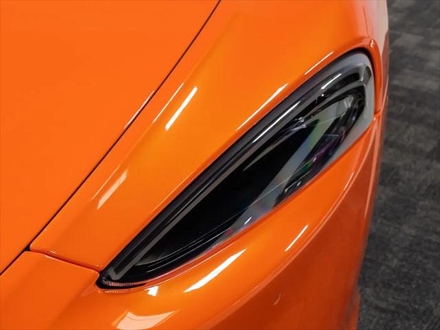 2023 McLaren GT Standard