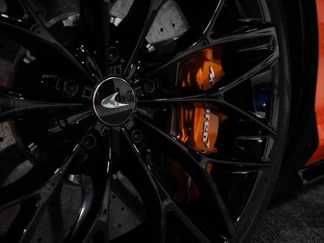 2023 McLaren GT Standard