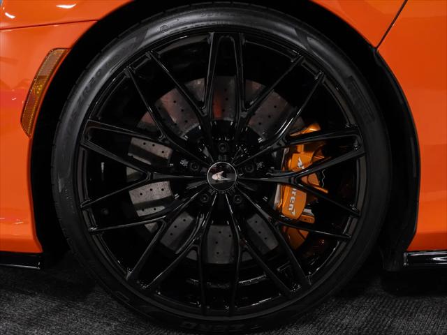 2023 McLaren GT Standard