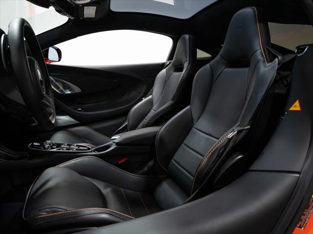 2023 McLaren GT Standard