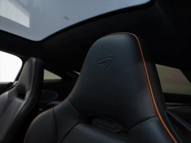 2023 McLaren GT Standard