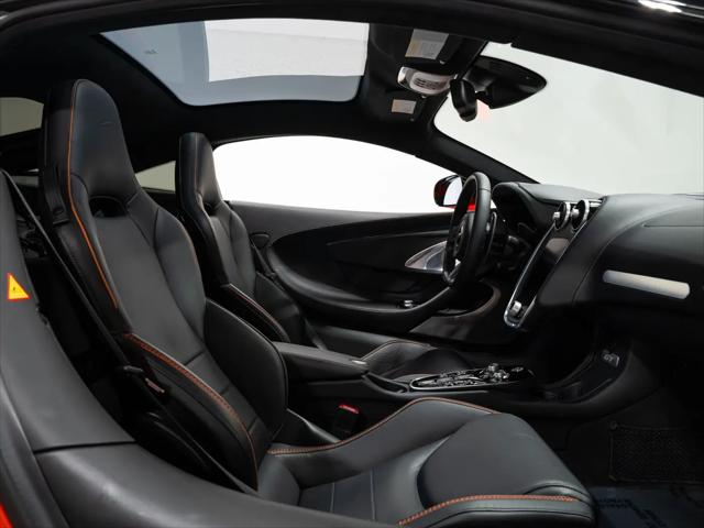 2023 McLaren GT Standard