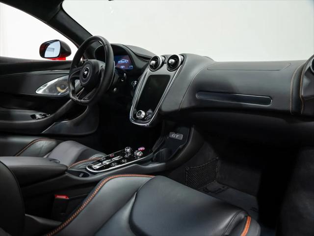 2023 McLaren GT Standard