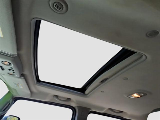 2004 HUMMER H2 Base