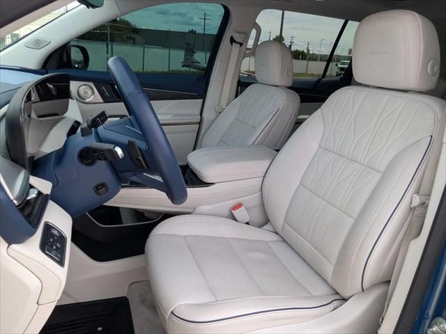 2025 Buick Enclave Avenir AWD