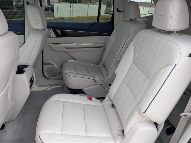 2025 Buick Enclave Avenir AWD