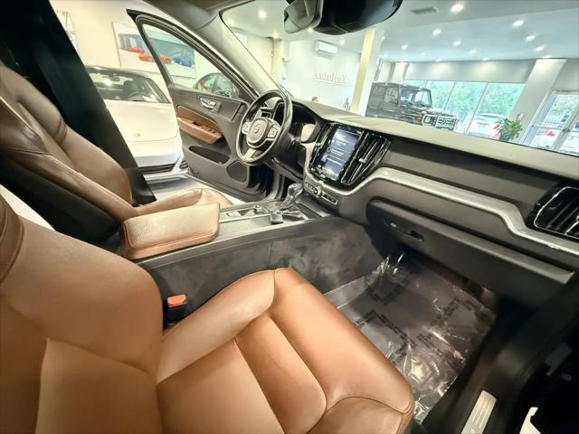 2018 Volvo XC60 T5 Momentum