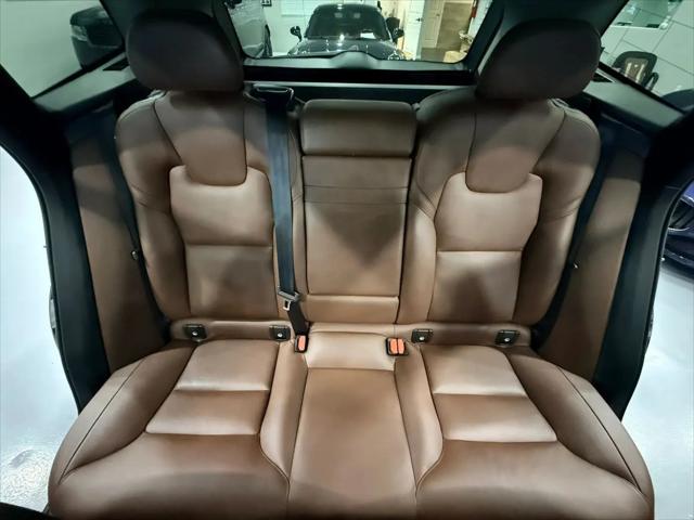 2018 Volvo XC60 T5 Momentum