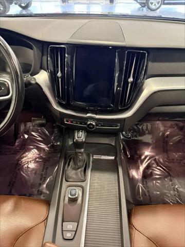 2018 Volvo XC60 T5 Momentum