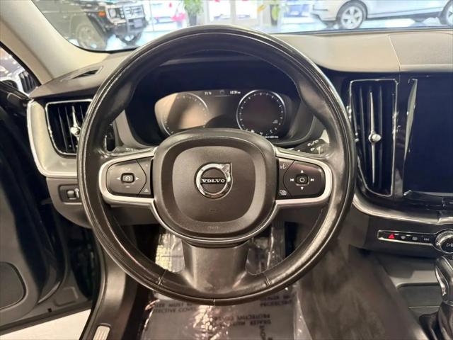 2018 Volvo XC60 T5 Momentum