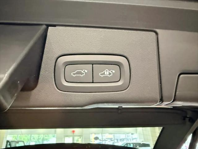 2018 Volvo XC60 T5 Momentum