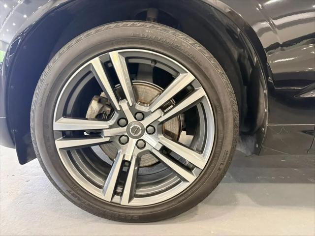 2018 Volvo XC60 T5 Momentum