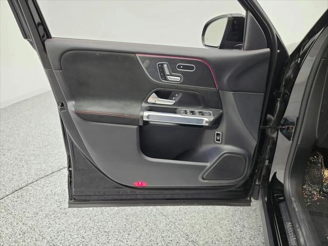 2023 Mercedes-Benz GLB GLB 250