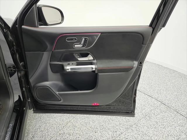 2023 Mercedes-Benz GLB GLB 250